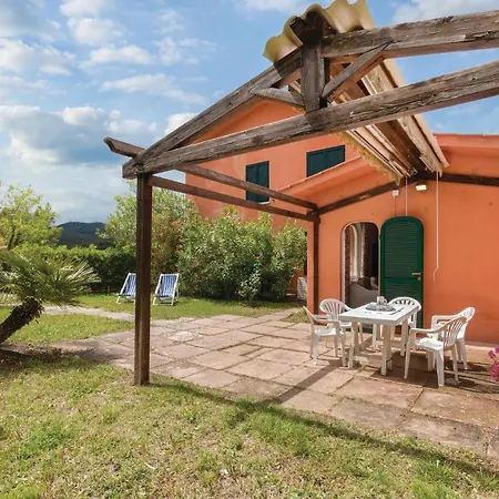 Three-bedroom Holiday In Capoliveri -li- * Casa Marchetti