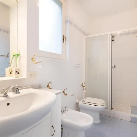 Three-bedroom Holiday In Capoliveri -li- * Casa Marchetti
